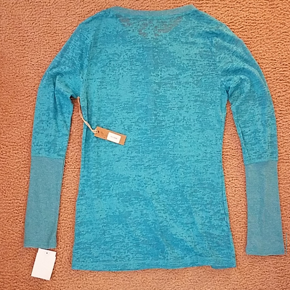 NWTS DYLAN CASUAL TOP. SIZE SMALL - Picture 6 of 7